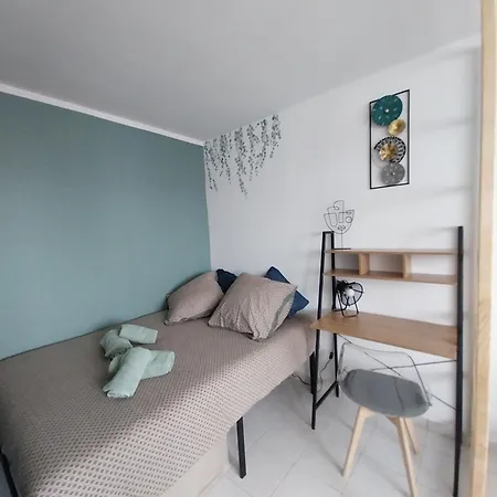 Studio Lumineux 3 Min Gare Houilles - Rer A, Ligne L Et J Exterior photo